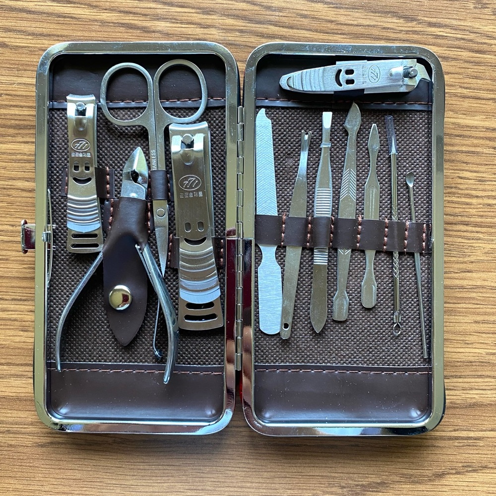 New! 12-piece Manicure/Pedicure Kit with Red Case